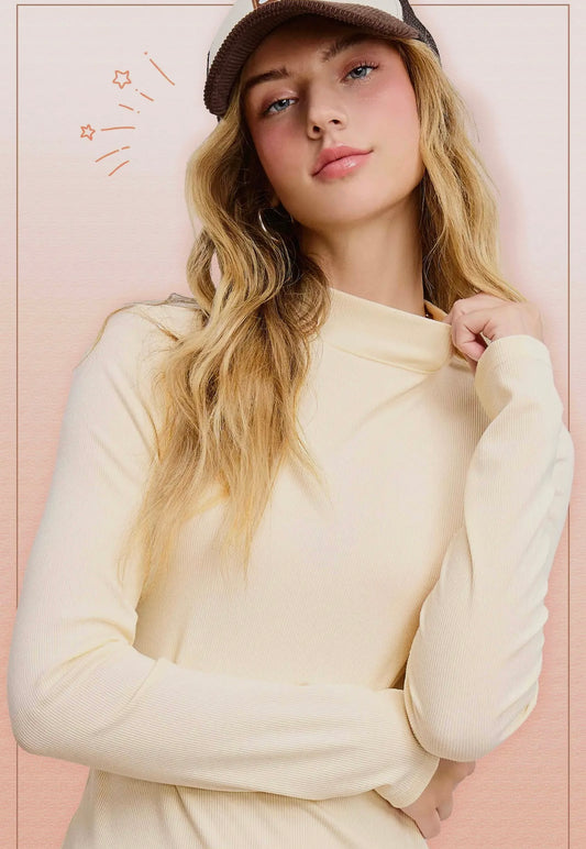 Seamless Mock Neck Long Sleeve - Latte